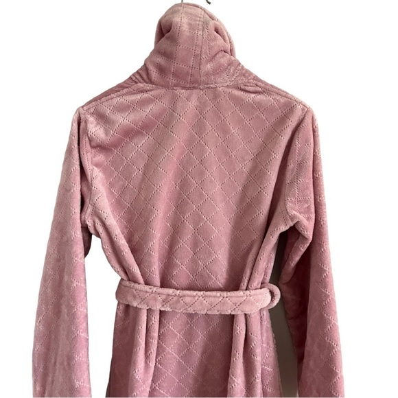 La Vie En Rose Women’s Plush Rose Pink Diamond Pattern Robe Small - Picture 4 of 4